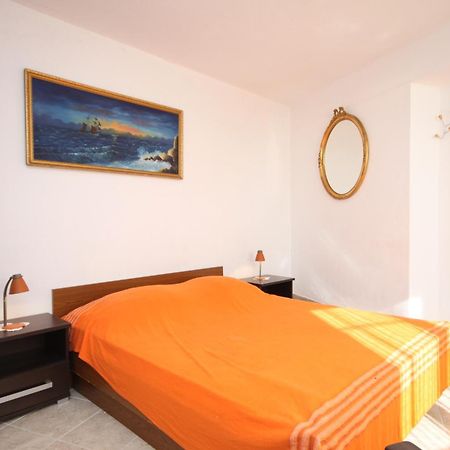 Apartments By The Sea Marusici, Omis - 8632 มีมิตเซ ห้อง รูปภาพ